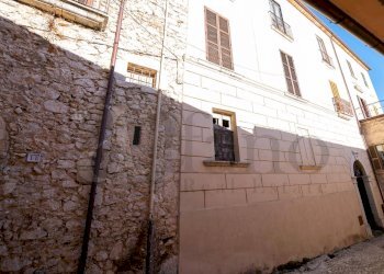 Foto 4 - Stable - Palace Via Re Manfredi
 
11, Rocca d'Arce - photo 4