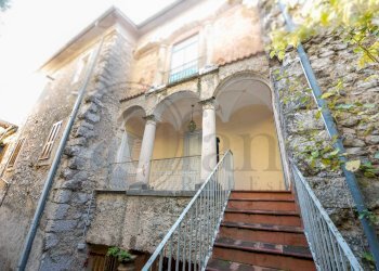 Foto 13 - Stable - Palace Via Re Manfredi
 
11, Rocca d'Arce - photo 13