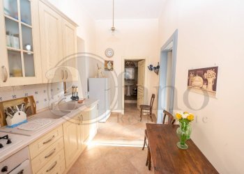 Foto 29 - Stable - Palace Via Re Manfredi
 
11, Rocca d'Arce - photo 29