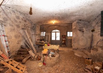 Foto 44 - Stable - Palace Via Re Manfredi
 
11, Rocca d'Arce - photo 44