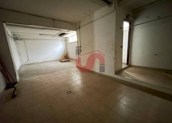 Foto 17 - Commercial Premises Via Roberto Ruffilli, Benevento - photo 17