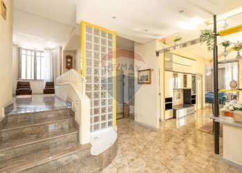 Scale - Villa Sant'Anastasia - photo 6