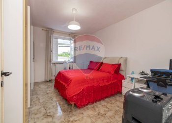 Camera / camera da letto - Villa Sant'Anastasia - photo 23