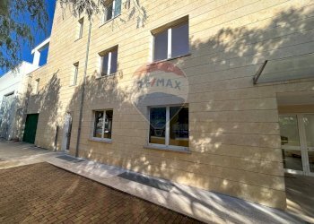 Edificio all\'aperto - Capannone Via Puglia
 
18, Acquaviva delle Fonti - foto 8