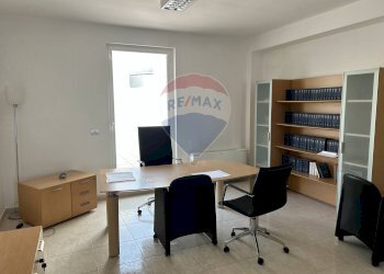 Ufficio - Capannone Via Puglia
 
18, Acquaviva delle Fonti - foto 26