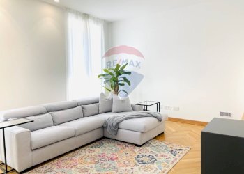 Soggiorno - Trilocale Via Aldo Mazza
 
1, Gavirate - foto 5