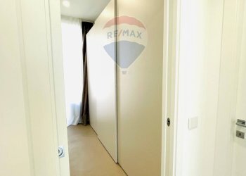 Hall / corridoio - Trilocale Via Aldo Mazza
 
1, Gavirate - foto 6