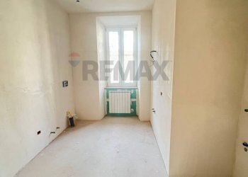 Stanza vuota - Bilocale Via Aldo Mazza
 
1, Gavirate - foto 9