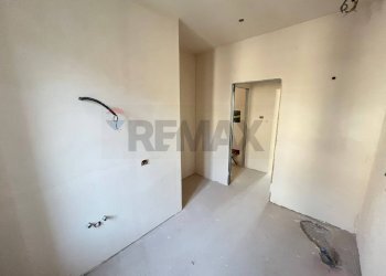 Stanza vuota - Bilocale Via Aldo Mazza
 
1, Gavirate - foto 10