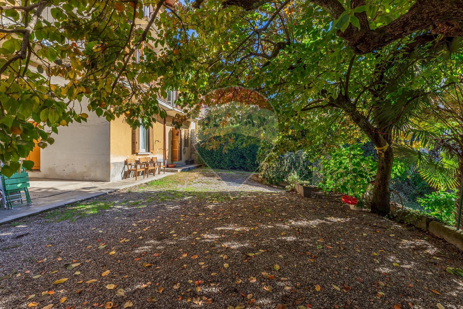 Giardino - Trilocale VIA SACCONAGHI
 
25, Comerio - foto 2