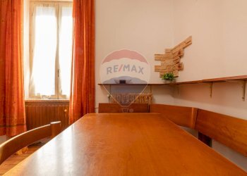 Sala da pranzo - Trilocale VIA SACCONAGHI
 
25, Comerio - foto 7