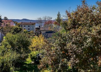 Giardino - Trilocale VIA SACCONAGHI
 
25, Comerio - foto 17