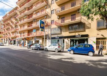 Edificio all\'aperto - Quadrilocale Corso Calatafimi
 
419, Palermo - foto 3