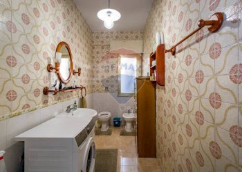 Bagno - Quadrilocale Corso Calatafimi
 
419, Palermo - foto 28