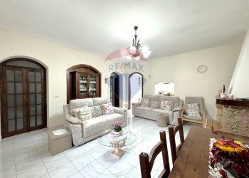 Sala da pranzo - Villa Via Fontanelle
 
19, Alife - photo 10