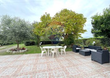 Terrazza - Villa Via Fontanelle
 
19, Alife - photo 34