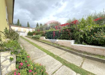 Giardino - Villa Via Fontanelle
 
19, Alife - photo 47