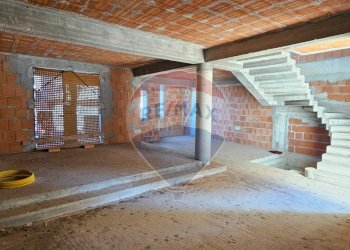 Non correlato - Semi-detached house Via Etnea
 
SNC, Acquedolci - photo 2