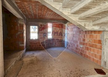 Stanza vuota - Semi-detached house Via Etnea
 
SNC, Acquedolci - photo 3