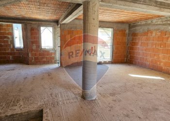 Stanza vuota - Semi-detached house Via Etnea
 
SNC, Acquedolci - photo 18