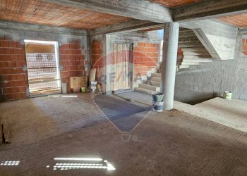 Balcone - Semi-detached house Via Etnea
 
SNC, Acquedolci - photo 22