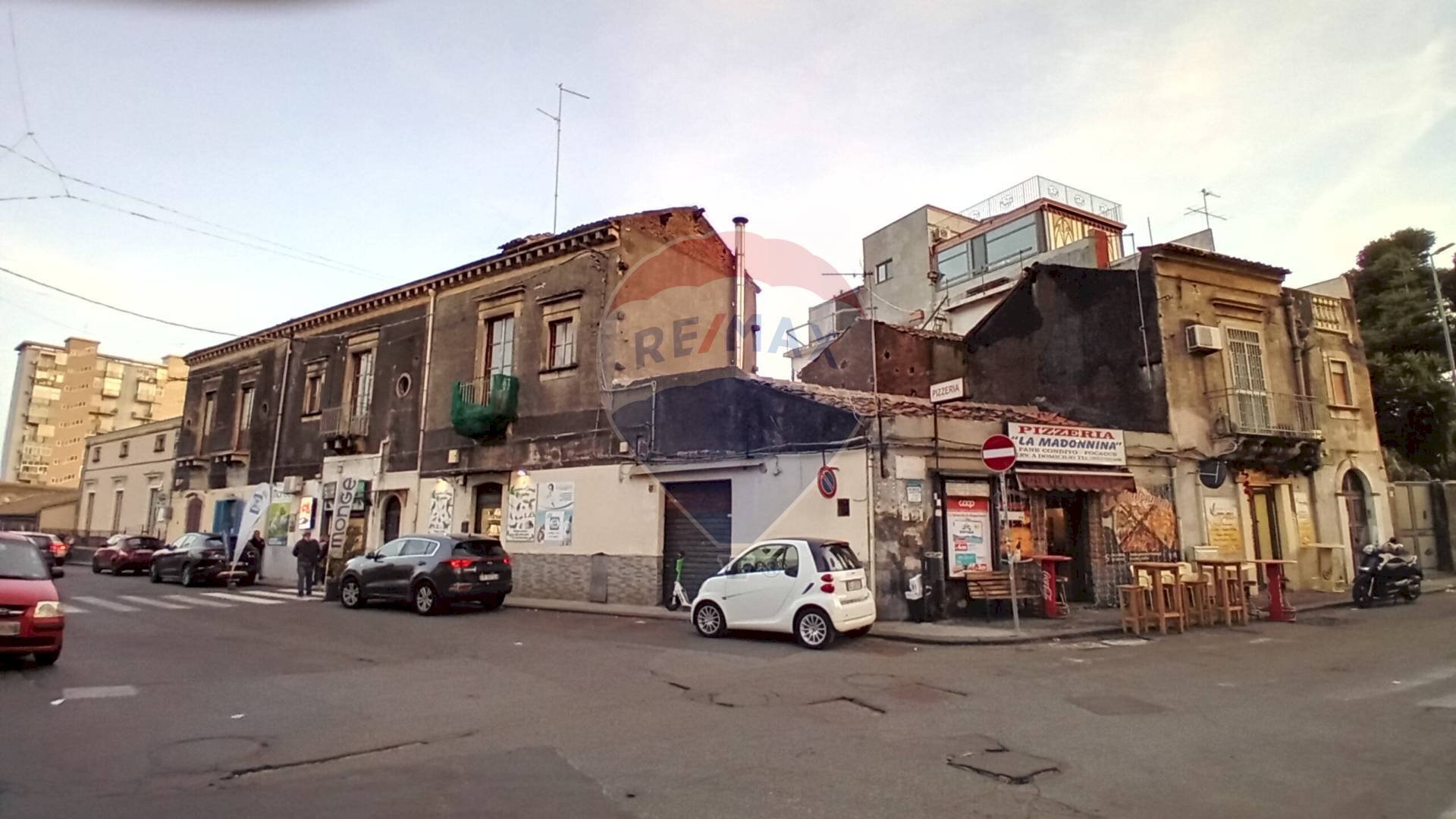 Edificio all\'aperto - Shop Via Del Rotolo
 
4, Catania - photo 3