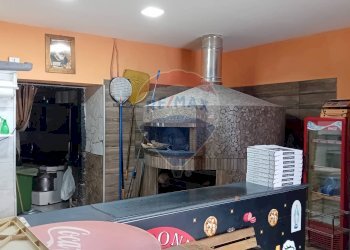 Cucina - Shop Via Messina
 
446, Catania - photo 6