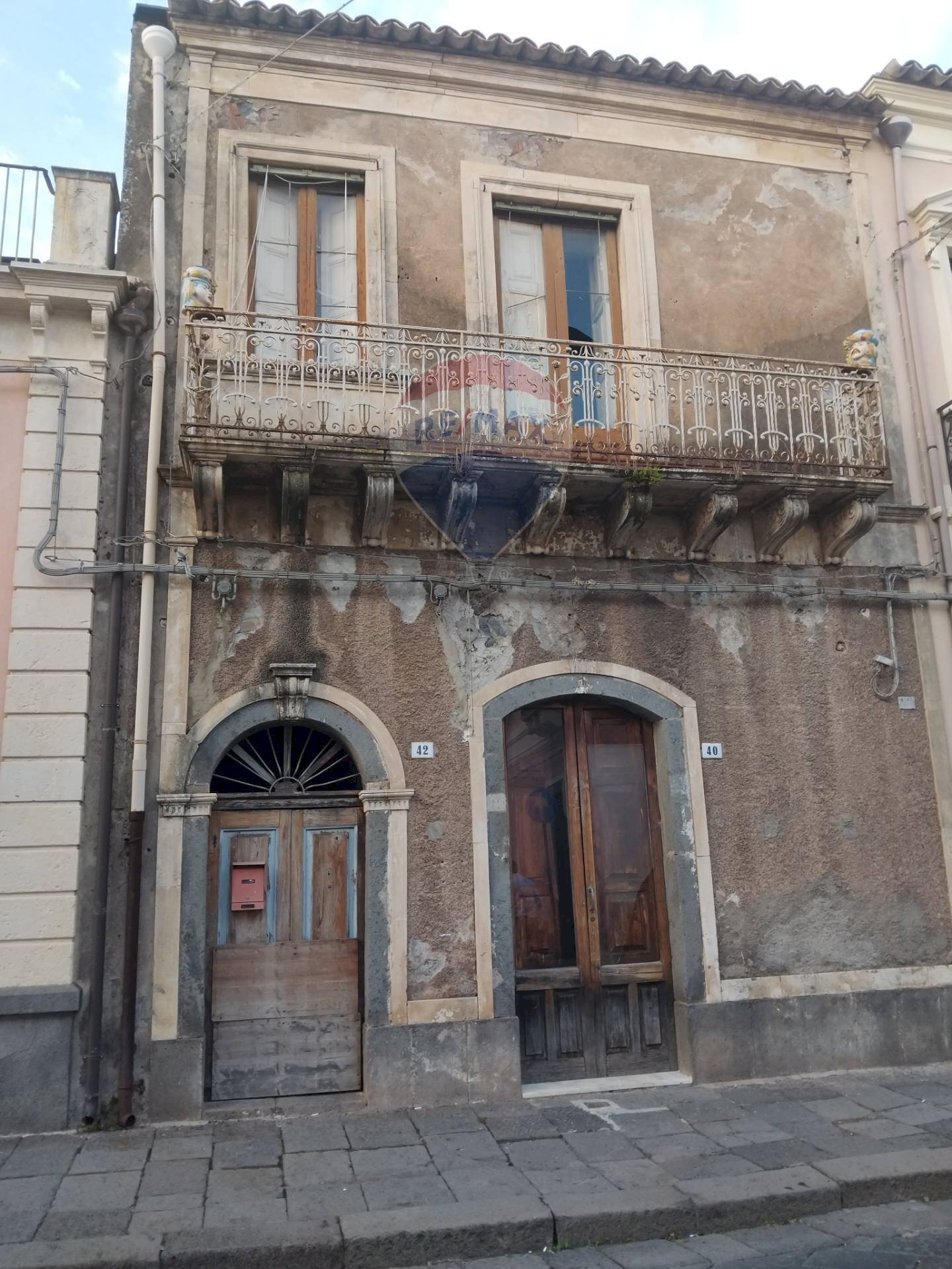 Edificio all\'aperto - Casa indipendente via umbero 1
 
42, Piedimonte Etneo - foto 2