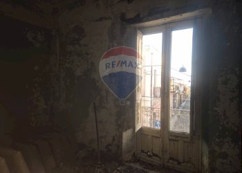 Stanza vuota - Casa indipendente via umbero 1
 
42, Piedimonte Etneo - foto 50