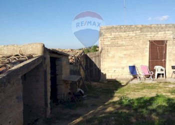 Edificio all\'aperto - Villa via gargano 6, Grammichele - foto 6