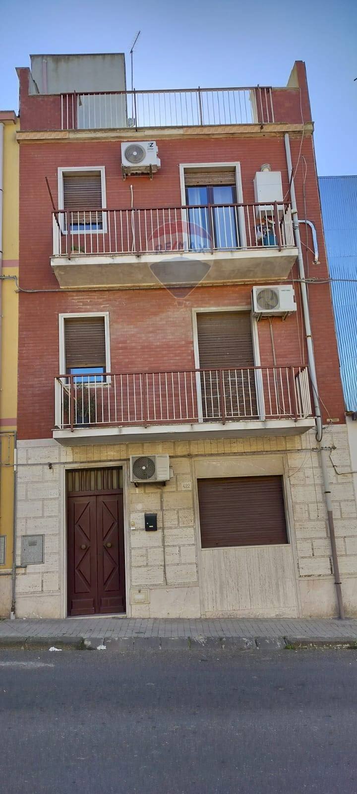 Edificio all\'aperto - Casa indipendente via vittorio veneto
 
424, Grammichele - foto 1