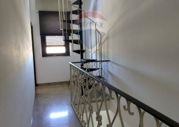 Scale - Casa indipendente via vittorio veneto
 
424, Grammichele - foto 9