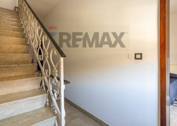 Scale - Independent house via vittorio veneto
 
424, Grammichele - photo 12