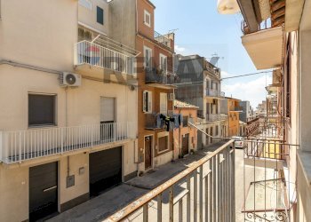 Balcone - Independent house via vittorio veneto
 
424, Grammichele - photo 22