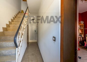 Scale - Independent house via vittorio veneto
 
424, Grammichele - photo 32