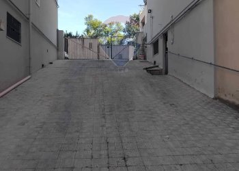 Terrazza - Magazzino Via Lombardo
 
2, San Gregorio di Catania - foto 10