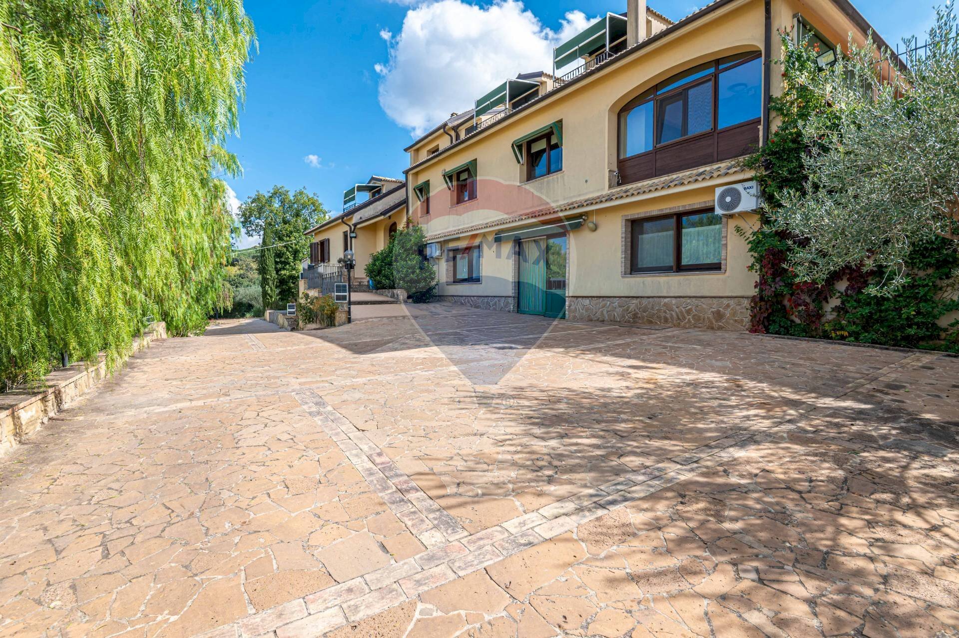 Casa all\'aperto - Villa Via Don Lorenzo Milani
80, Piazza Armerina - foto 3