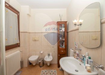Bagno - Villa Via Don Lorenzo Milani
 
80, Piazza Armerina - foto 9