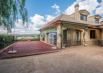 Casa all\'aperto - Villa Via Don Lorenzo Milani
 
80, Piazza Armerina - foto 16