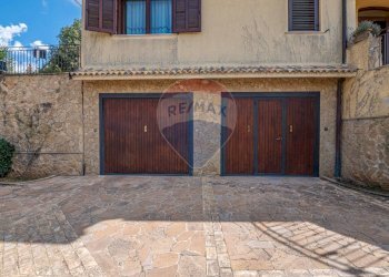 Casa all\'aperto - Villa Via Don Lorenzo Milani
 
80, Piazza Armerina - foto 31