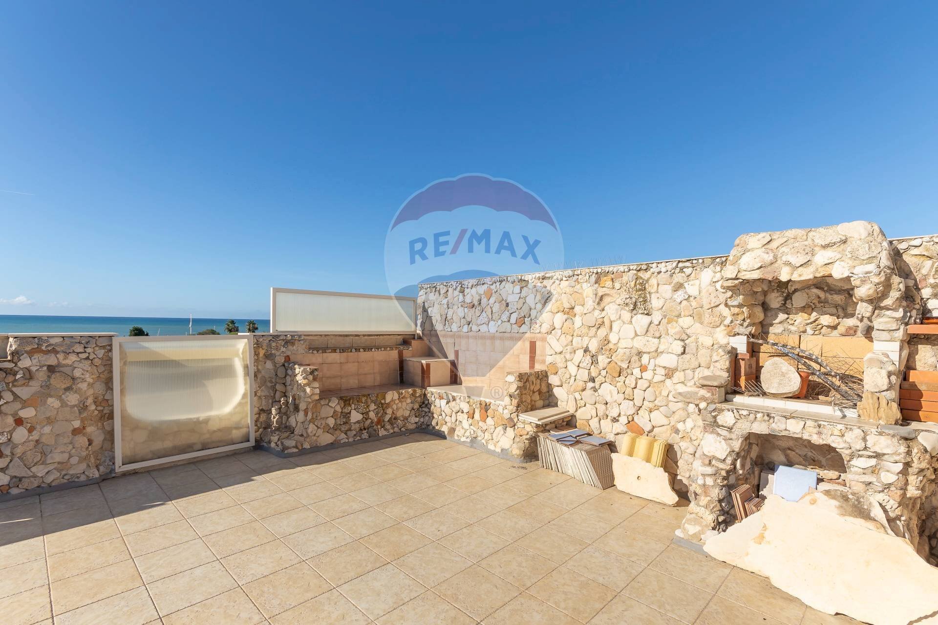 Terrazza - Appartamento Corso Oceano Indiano
 
85, Santa Croce Camerina - foto 2