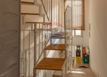 Scale - Appartamento Corso Oceano Indiano
 
85, Santa Croce Camerina - foto 4