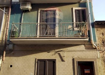 Edificio all\'aperto - Casa indipendente Via XXIV Maggio
 
105, Grammichele - foto 1