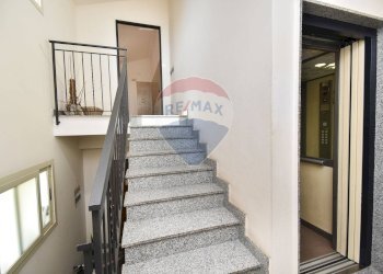 Scale - Attico Via XV traversa
 
38, Belpasso - foto 5