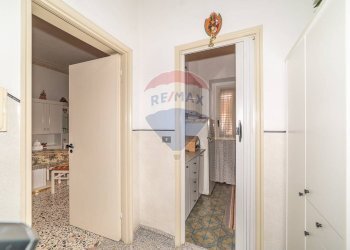 Hall / corridoio - Independent house VIA CREMA
 
11, Francofonte - photo 10