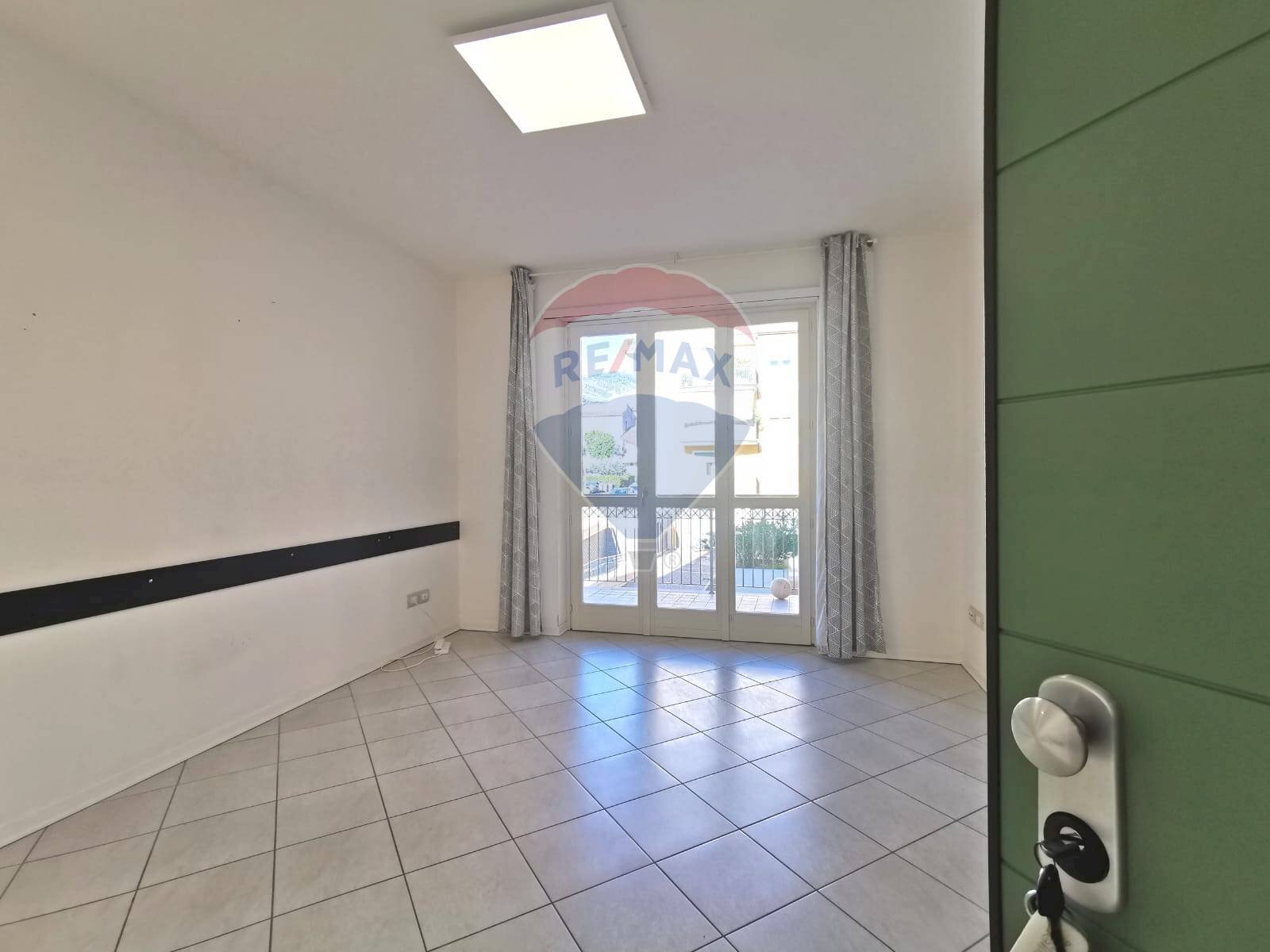 Stanza vuota - Ufficio VIA PAPA GIOVANNI XXIII, Massarosa - foto 2