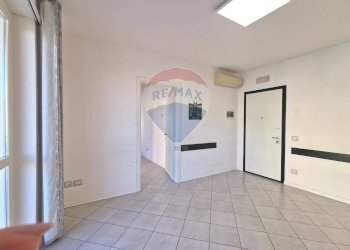 Stanza vuota - Ufficio VIA PAPA GIOVANNI XXIII, Massarosa - foto 3