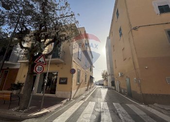 Edificio all\'aperto - Trilocale via Gramsci
 
44, Anzio - foto 7