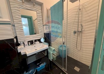 Bagno - Trilocale via Gramsci
 
44, Anzio - foto 23