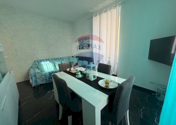 Sala da pranzo - Trilocale via Gramsci
 
44, Anzio - foto 14